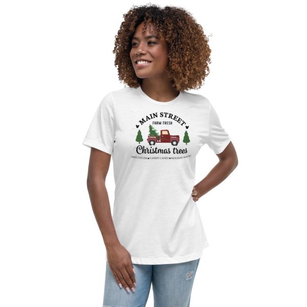 Main Street Christmas Trees Farm Fresh Red Car T-Shirt - Women's Relaxed Short Sleeve Jersey Tee