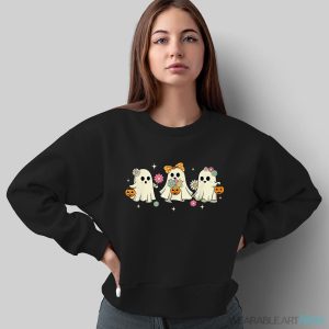 Cute Ghost Groovy Vintage Halloween Spooky Season Floral Shirt - Sweatshirt