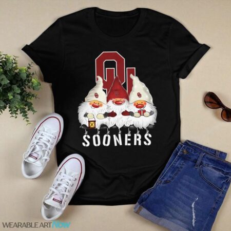 Oklahoma Sooners Gnomies Christmas T-Shirt Product Photo 1