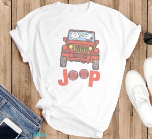 Cleveland Browns Snoopy And Charlie Brown Driving Jeep T-Shirt Hoodie Sweatshirt - T-SHIRT FLAT