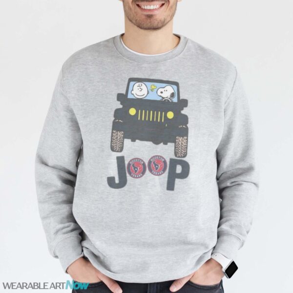 Houston Texans Snoopy And Charlie Brown Driving Jeep T-Shirt Hoodie Sweatshirt - Grey Sweatshirt