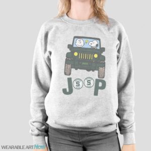 Michigan State Spartans Snoopy And Charlie Brown Driving Jeep T-Shirt Hoodie Sweatshirt - Sport Grey Sweatshirt