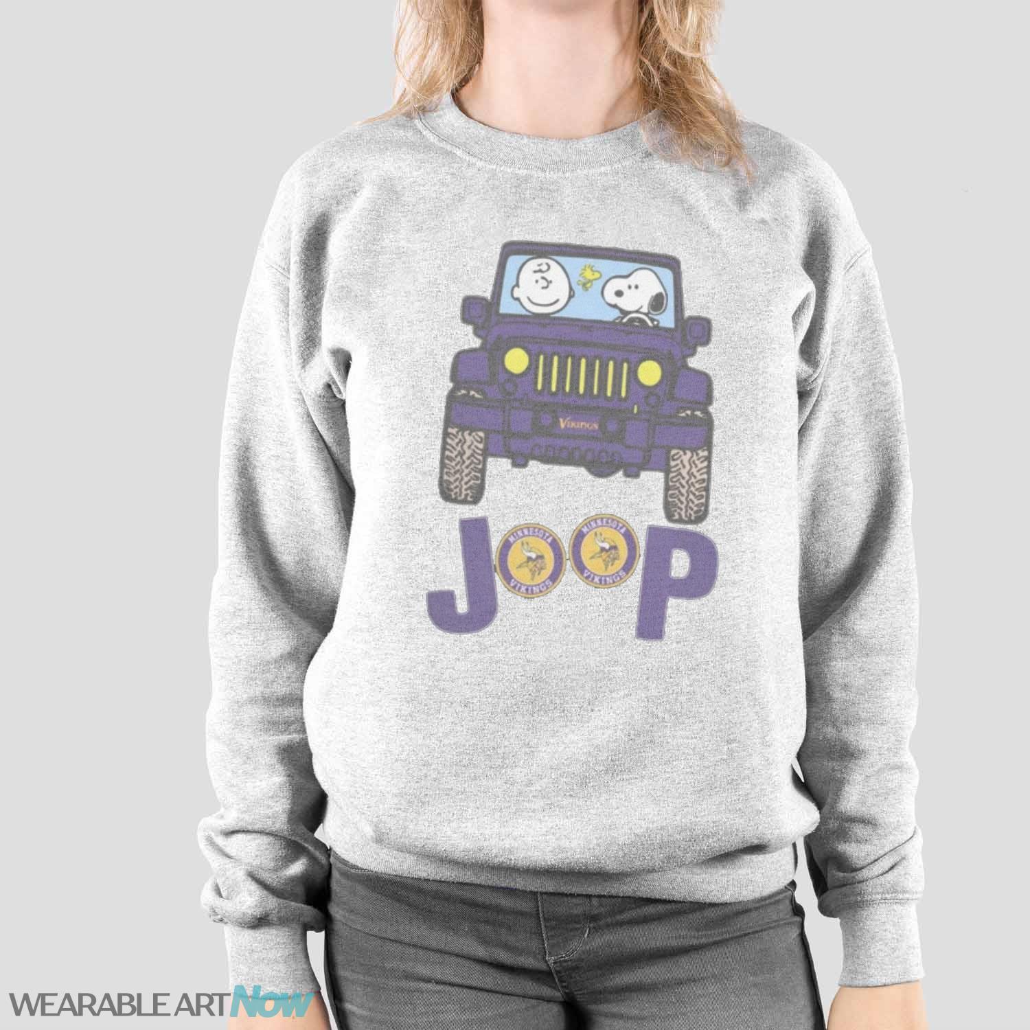 Minnesota Vikings Snoopy And Charlie Brown Driving Jeep T-Shirt Hoodie Sweatshirt - Sport Grey Sweatshirt