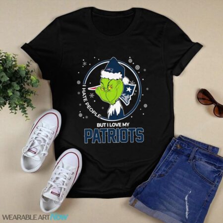 Christmas Grinch Santa I Hate People But I Love My New England Patriots T-Shirt Product Photo 1