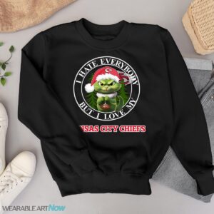 Green Cat With Santa Hat I Hate Everybody But I Love Kansas City Chiefs Christmas T-shirt - Black Sweatshirt