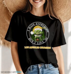 Green Cat With Santa Hat I Hate Everybody But I Love Los Angeles Chargers Christmas T-shirt - Women Black T-Shirt