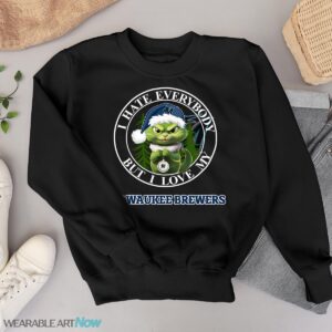 Green Cat With Santa Hat I Hate Everybody But I Love Milwaukee Brewers Christmas T-shirt - Black Sweatshirt