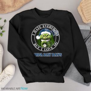 Green Cat With Santa Hat I Hate Everybody But I Love Tampa Bay Rays Christmas T-shirt - Black Sweatshirt