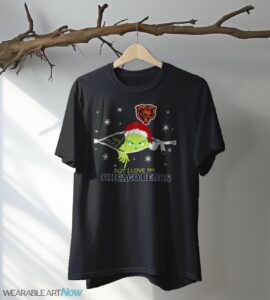 The Grinch I Hate People But I Love Chicago Bears Christmas T-shirt Product Photo 5