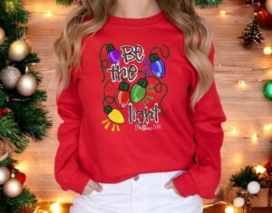 Be The Light Christmas Sweatshirt, Religious Christmas Shirt Product Photo 3