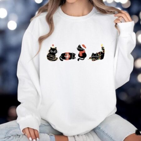 Comfort Colors Christmas Black Cat Sweatshirt Product Photo 1