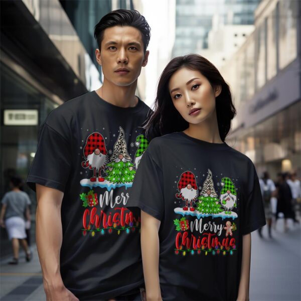 Cute Gnomes Merry Christmas Light Family Gnome Xmas Matching Shirt Gift - Black Couple White T-Shirt