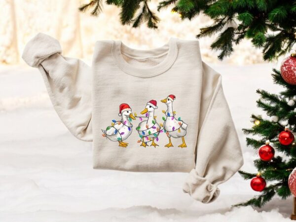 Duck Merry Christmas Sweatshirt Product Photo 1