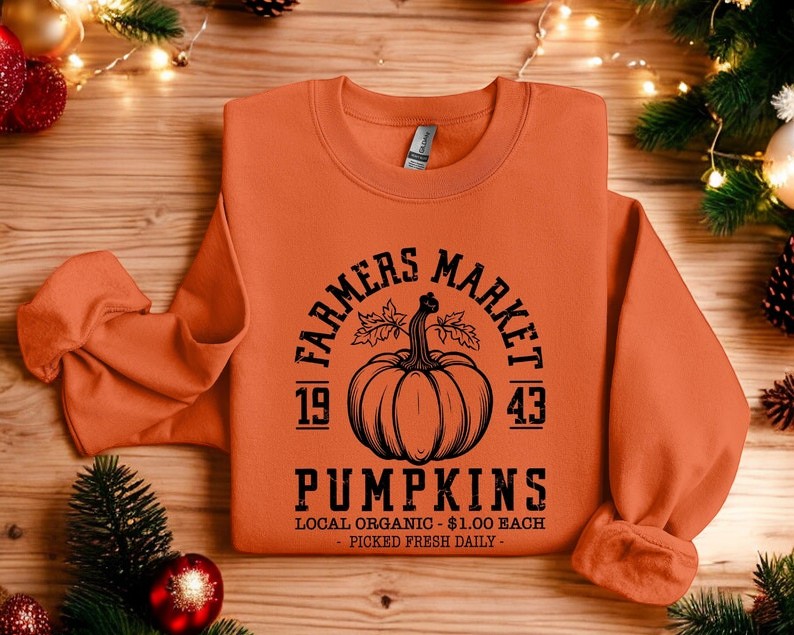 Farm Fresh Pumpkins Fall Women Christmas Sweatshirt Product Photo 2