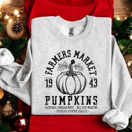 Farm Fresh Pumpkins Fall Women Christmas Sweatshirt Product Photo 1