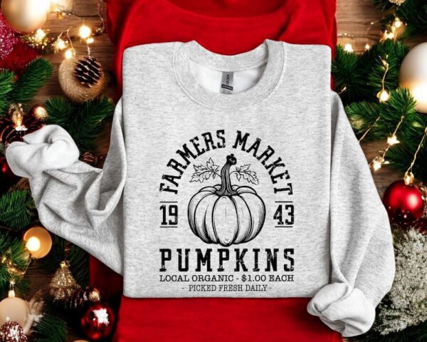 Farm Fresh Pumpkins Fall Women Christmas Sweatshirt Product Photo 1