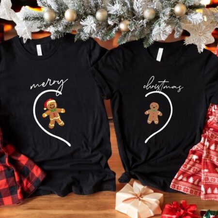 Gingerbreads Heart Matching Christmas Couple Shirt Product Photo 1