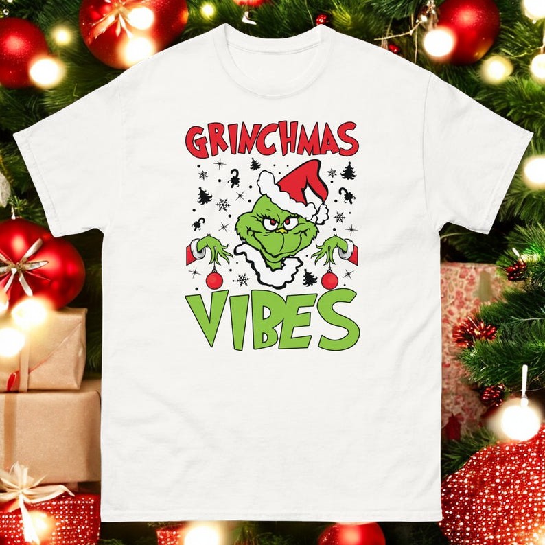 GRINCHMAS VIBES christmas shirt Product Photo 2