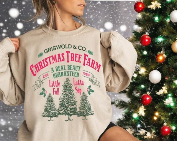 Griswold & Co Christmas Tree Christmas Sweatshirt Product Photo 1