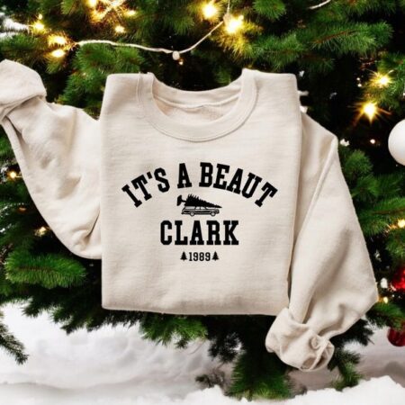 It's A Beaut Clark, Griswold Christmas Sweatshirts Product Photo 1