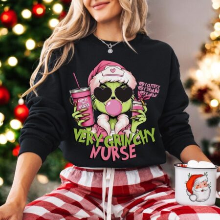 very Grinchy nurse Christmas Sweatshirt Product Photo 1