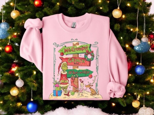 Whoville Mt Crumpit Vintage Xmas Christmas Sweatshirt Product Photo 1