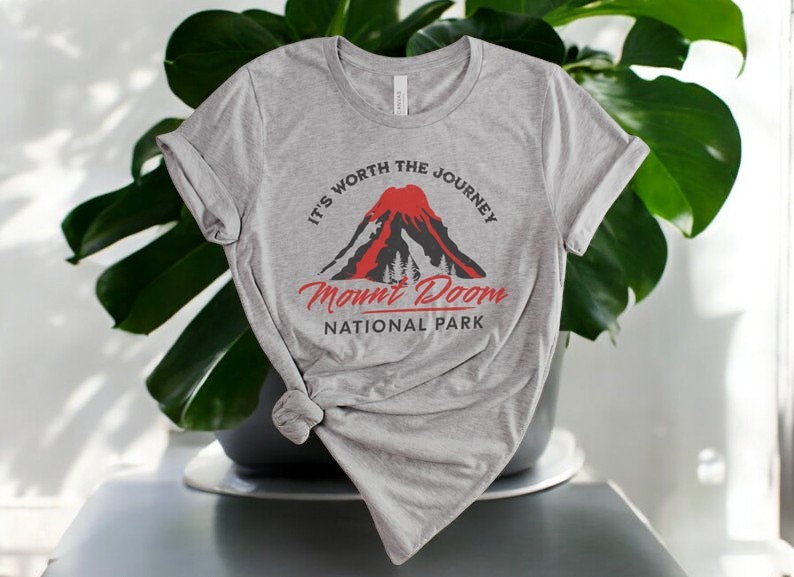 Mordor Mount Doom National Park T-Shirt Product Photo 2