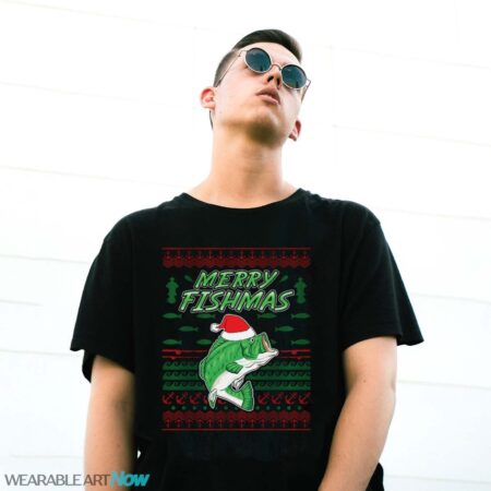Merry Fishmas Christmas Fishing' Men's T-Shirt Product Photo 1