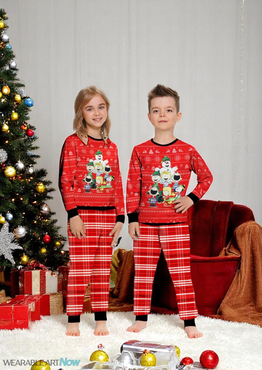 Snoopy And Friends Funny Christmas Pajamas Set Gift Family - Snoopy And Friends Funny Christmas Pajamas Set Gift Family
