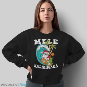 Mele Kalikimaka Hawaii Christmas Surfing Santa T-Shirt Sweatshirt Hoodie - Sweatshirt